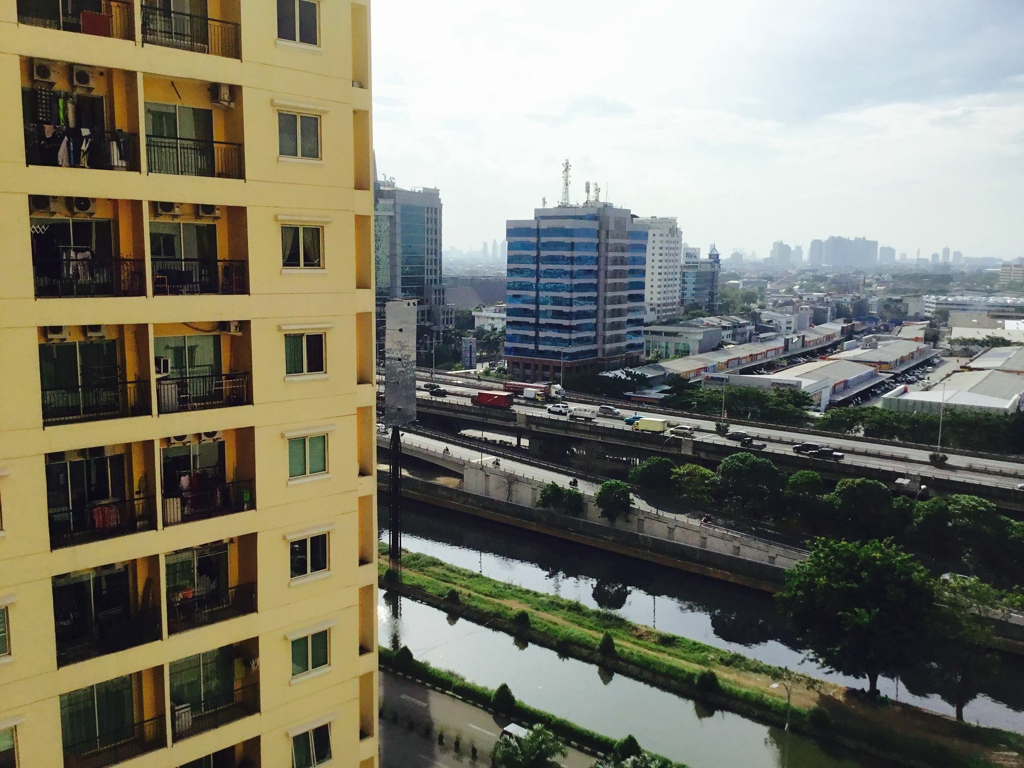 Maxwell Sweet Apartment Jakarta